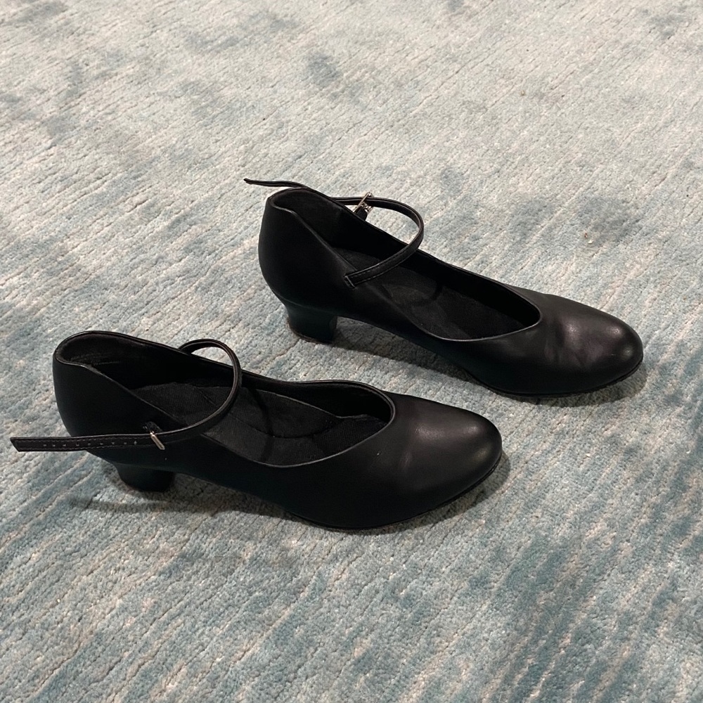 Genuine leather character shoes